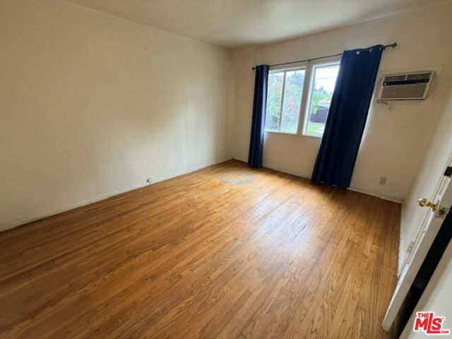 11842 Ocean Park Boulevard, Los Angeles, CA 90064