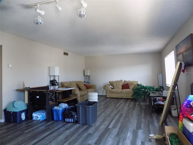 1000 S SEMORAN BOULEVARD S, Winter Park, FL 32792