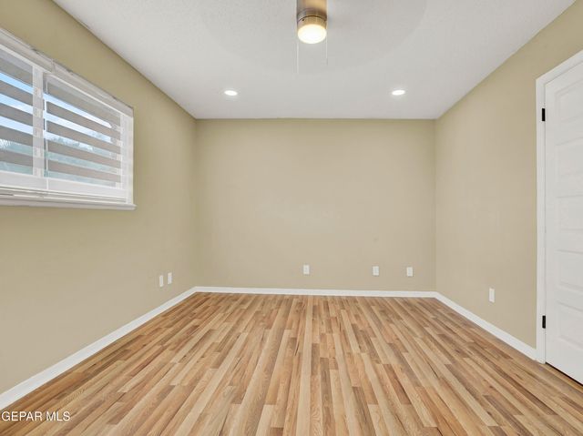 6704 SOUTHWIND Drive, El Paso, TX 79912