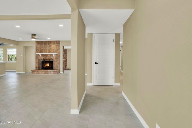 6704 SOUTHWIND Drive, El Paso, TX 79912