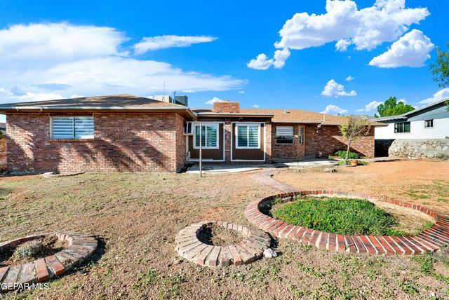 6704 SOUTHWIND Drive, El Paso, TX 79912