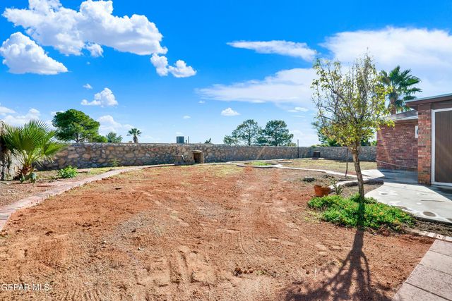 6704 SOUTHWIND Drive, El Paso, TX 79912