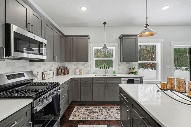 9073 W Colby Road, Greenville, MI 48838