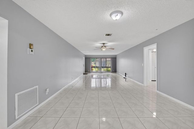 4944 Equestrian Circle A, Boynton Beach, FL 33436