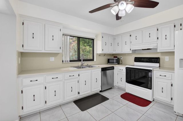 4944 Equestrian Circle A, Boynton Beach, FL 33436