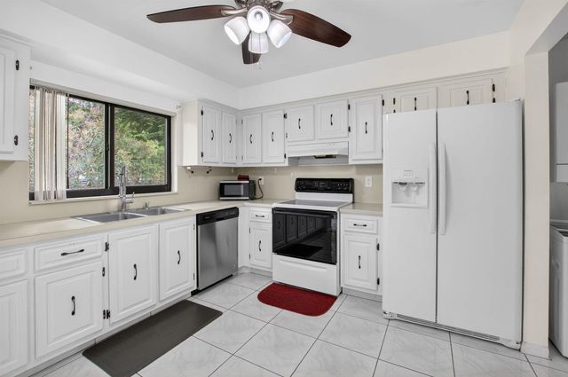 4944 Equestrian Circle A, Boynton Beach, FL 33436