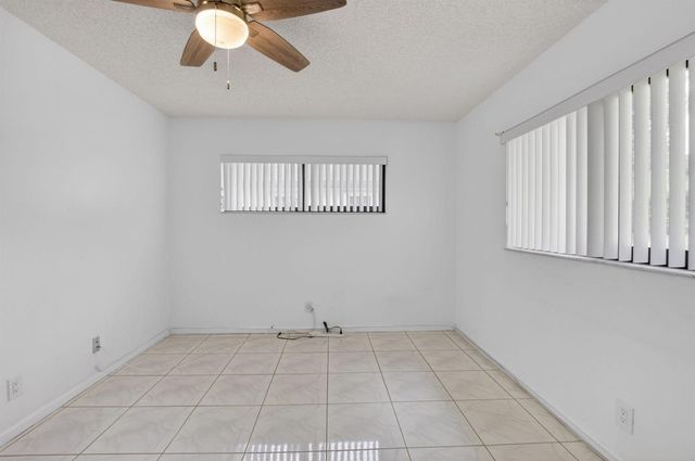 4944 Equestrian Circle A, Boynton Beach, FL 33436