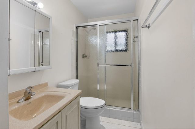 4944 Equestrian Circle A, Boynton Beach, FL 33436