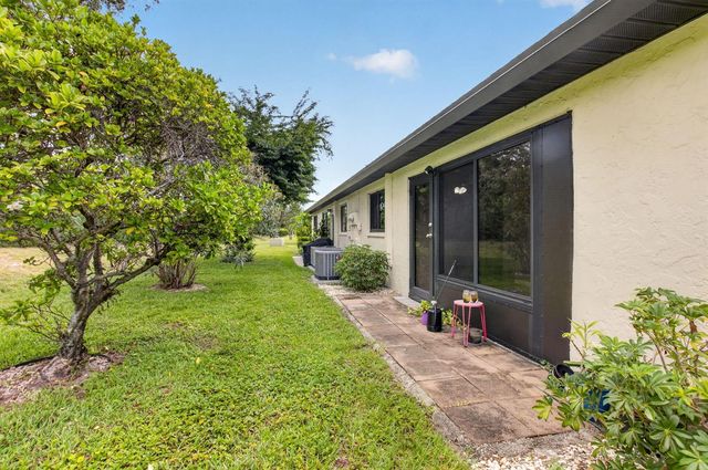 4944 Equestrian Circle A, Boynton Beach, FL 33436