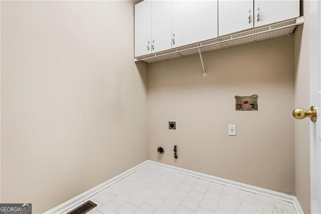 630 Bentwater Drive, Acworth, GA 30101