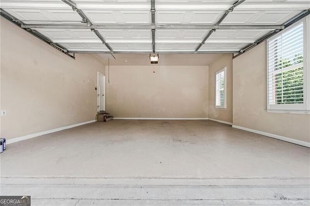 630 Bentwater Drive, Acworth, GA 30101