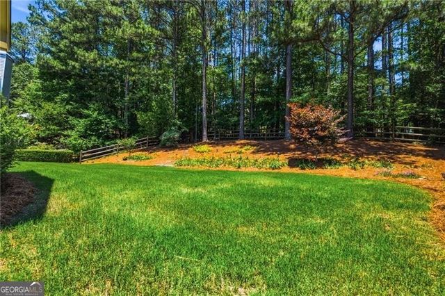 630 Bentwater Drive, Acworth, GA 30101