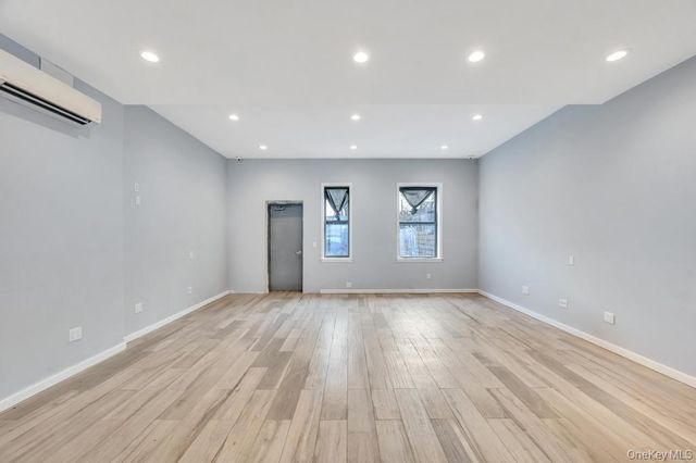 105-31 150th Street, Jamaica, NY 11435