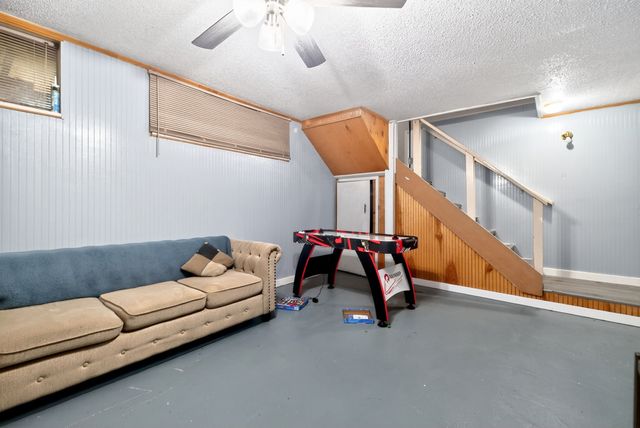 132 Shady Shores Drive, Mabank, TX 75156