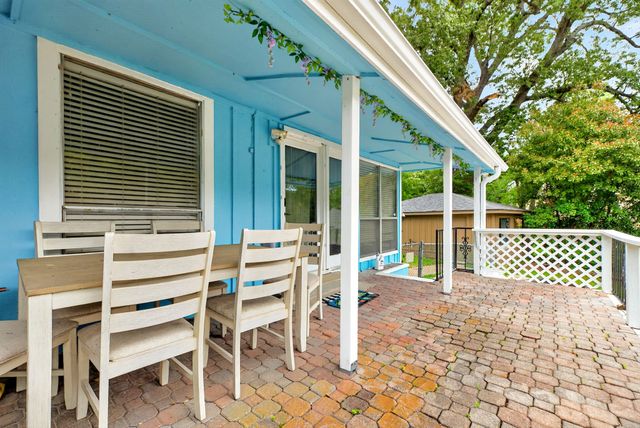 132 Shady Shores Drive, Mabank, TX 75156