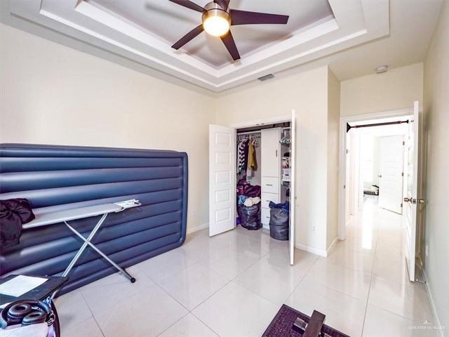1410 E Encino Avenue, Pharr, TX 78577