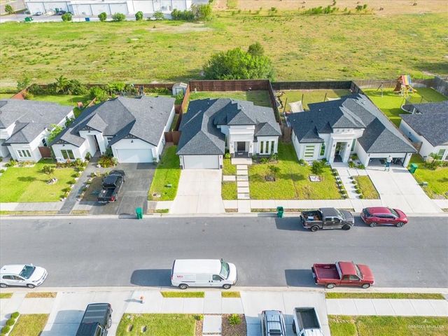 1410 E Encino Avenue, Pharr, TX 78577