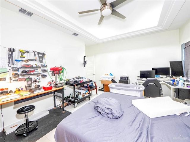 1410 E Encino Avenue, Pharr, TX 78577