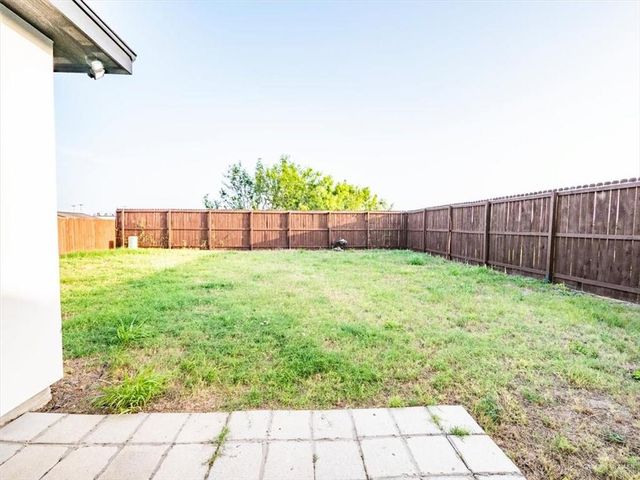 1410 E Encino Avenue, Pharr, TX 78577