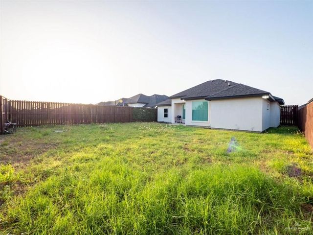 1410 E Encino Avenue, Pharr, TX 78577