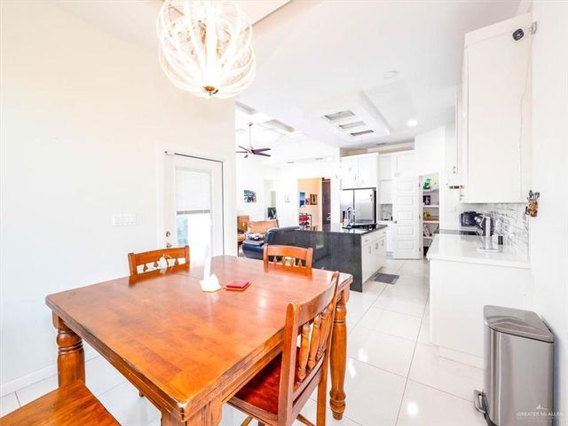 1410 E Encino Avenue, Pharr, TX 78577
