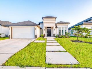1410 E Encino Avenue, Pharr, TX 78577