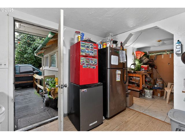 76362 WILLAMETTE Way, Oakridge, OR 97463