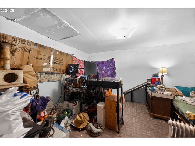 76362 WILLAMETTE Way, Oakridge, OR 97463