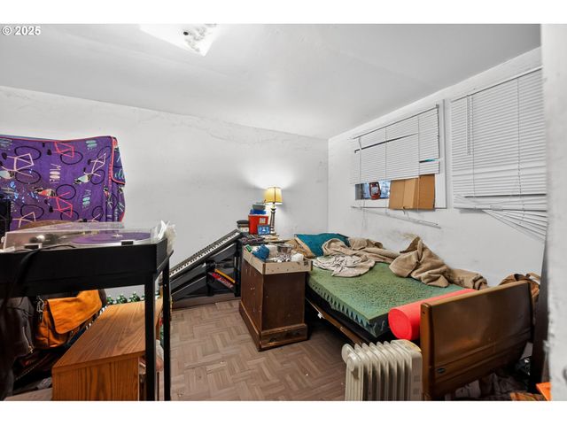 76362 WILLAMETTE Way, Oakridge, OR 97463