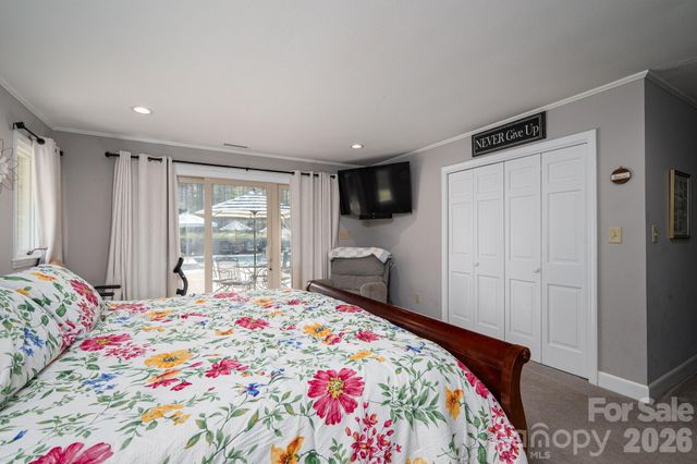 107 Lakeside Drive, Grover, NC 28073