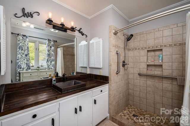 107 Lakeside Drive, Grover, NC 28073