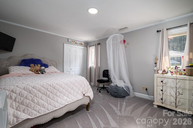107 Lakeside Drive, Grover, NC 28073
