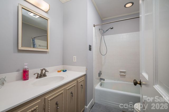 107 Lakeside Drive, Grover, NC 28073
