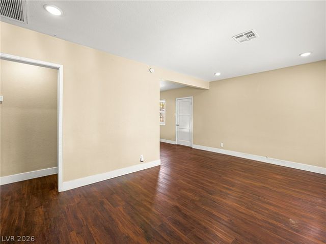 234 Earl Street, Las Vegas, NV 89101