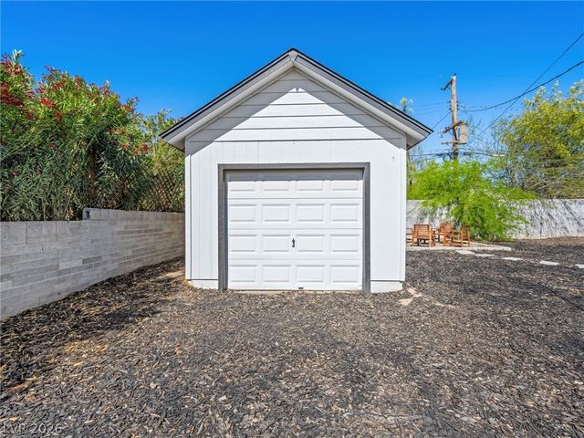 234 Earl Street, Las Vegas, NV 89101