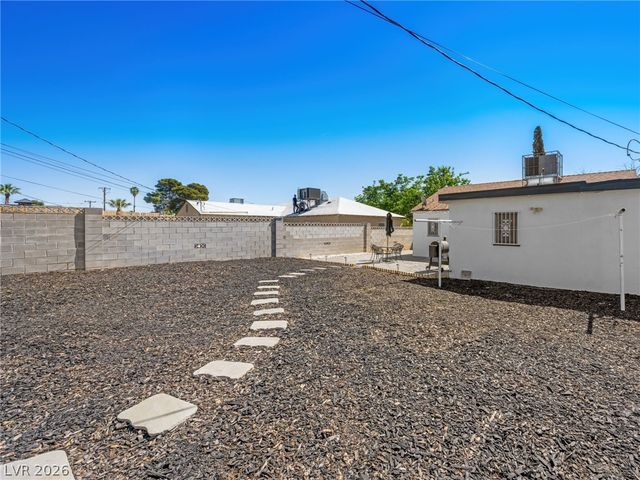 234 Earl Street, Las Vegas, NV 89101