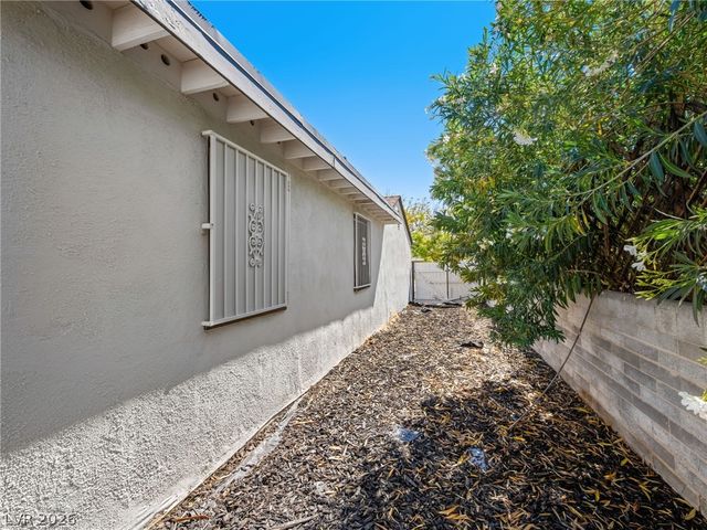 234 Earl Street, Las Vegas, NV 89101