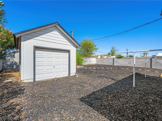 234 Earl Street, Las Vegas, NV 89101