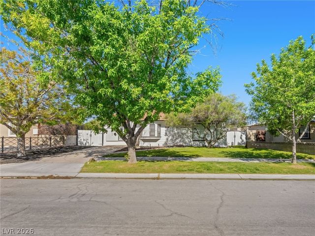 234 Earl Street, Las Vegas, NV 89101