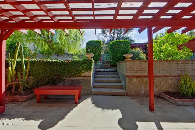 1462 Glengarry Road, Pasadena, CA 91105