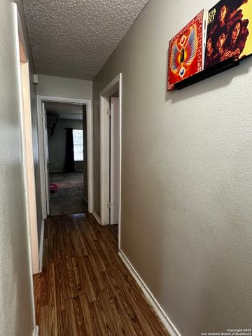 7711 Fairton, Converse, TX 78109