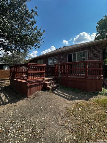 7711 Fairton, Converse, TX 78109