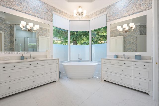 106 Commodore Dr, Jupiter, FL 33477