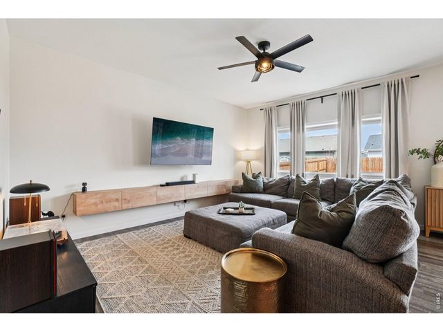 896 S Prairie Dr, Milliken, CO 80543