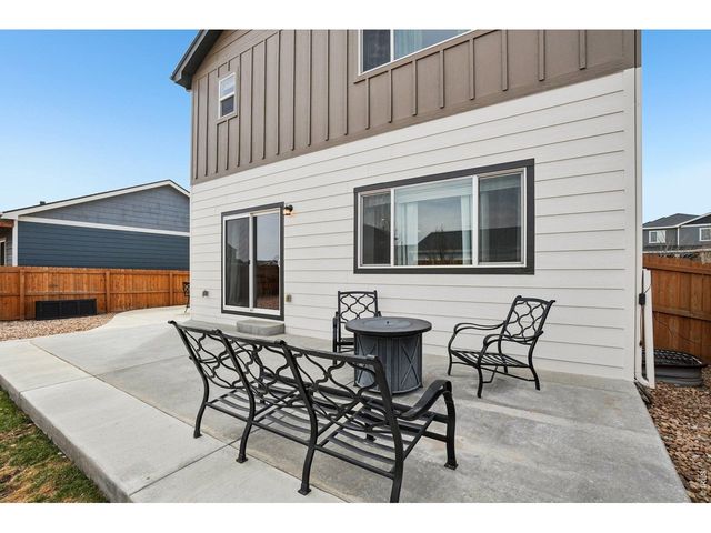 896 S Prairie Dr, Milliken, CO 80543