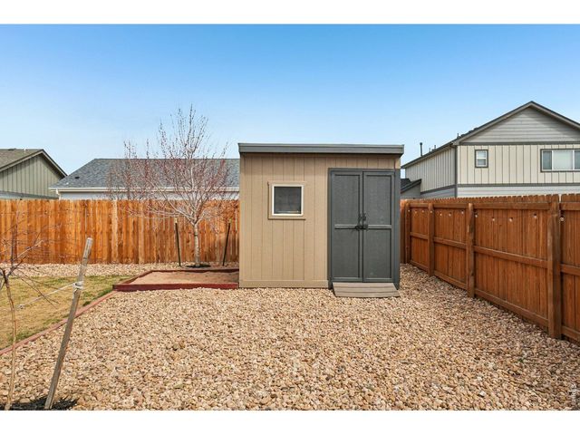 896 S Prairie Dr, Milliken, CO 80543