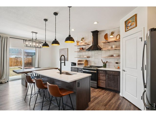 896 S Prairie Dr, Milliken, CO 80543