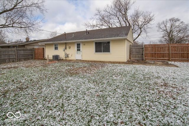 1994 Churchill Road, Franklin, IN 46131