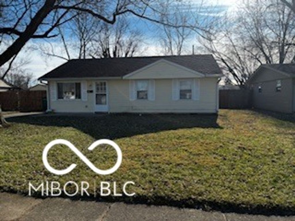 1994 Churchill Road, Franklin, IN 46131