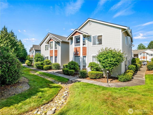 800 96th Avenue NE #H202, Lake Stevens, WA 98258